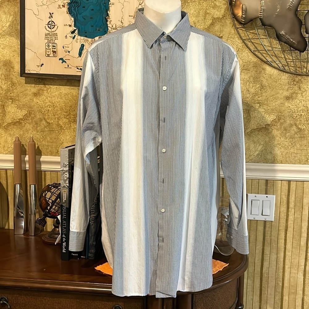 Murano Casual Button Down. 3XT